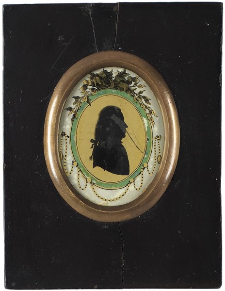 «Миниатюрный портрет господина из семьи Протасовых». 1790-е. Эгломизе, бронза, 5 х 4 см (овал).