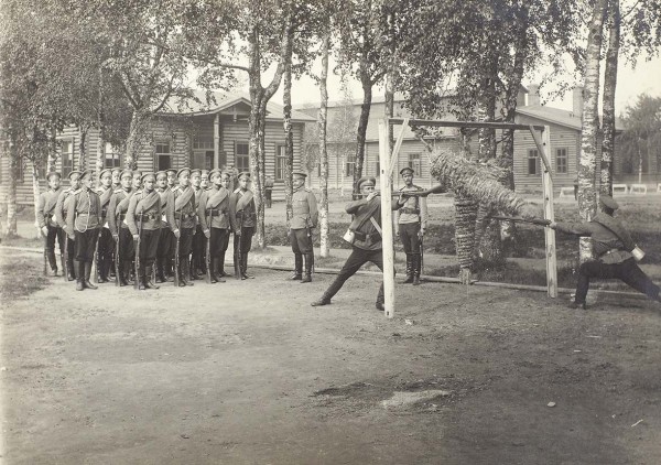 Лот из 12 фотографий 54-го Сибирского стрелкового полка. [1914-1917].