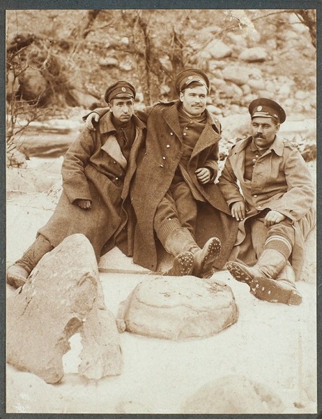 Лот из трех фотоальбомов выпускника Сумского кадетского корпуса М.С. Лучинского. [1900-е, 1920-е, 1934].