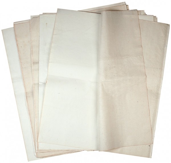 Четырнадцать чистых листов бумаги верже формата in plano. Европа, втор. пол. XVIII в.